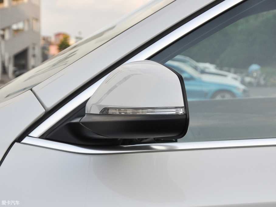 2018RX1 sDrive 18Li 