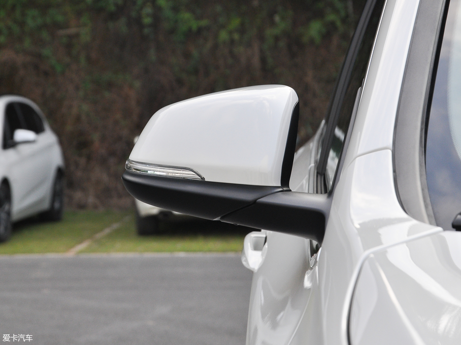 2018RX1 sDrive 18Li 