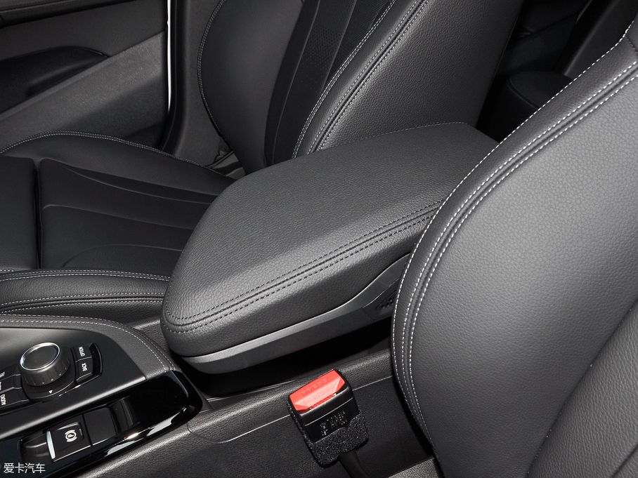 2018RX1 sDrive 18Li 