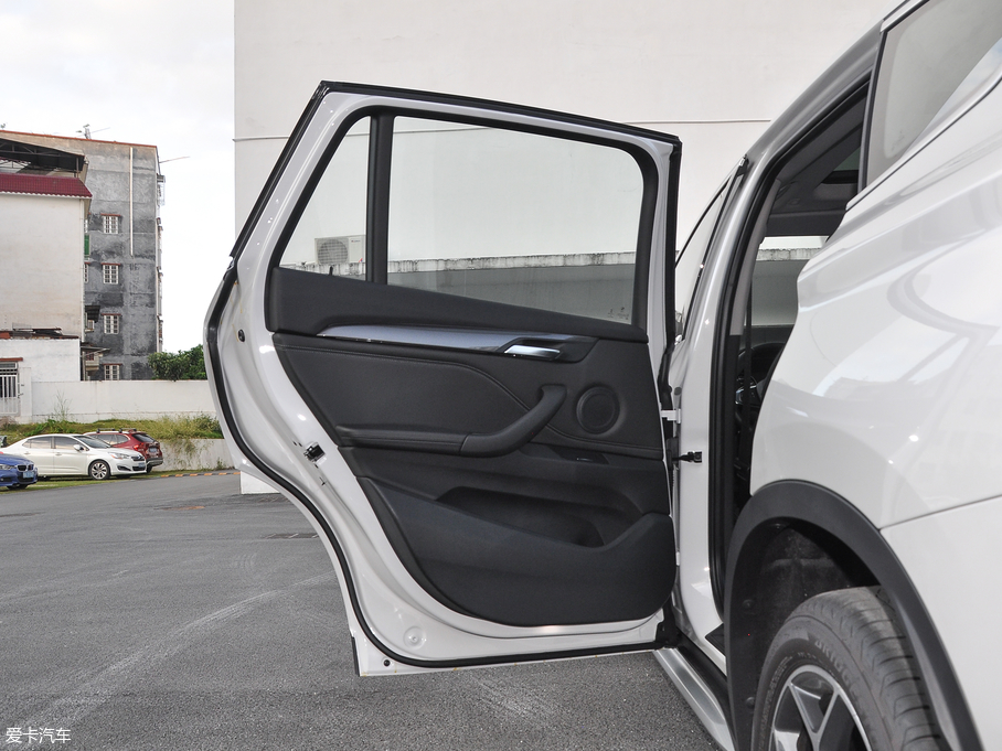 2018RX1 sDrive 18Li 