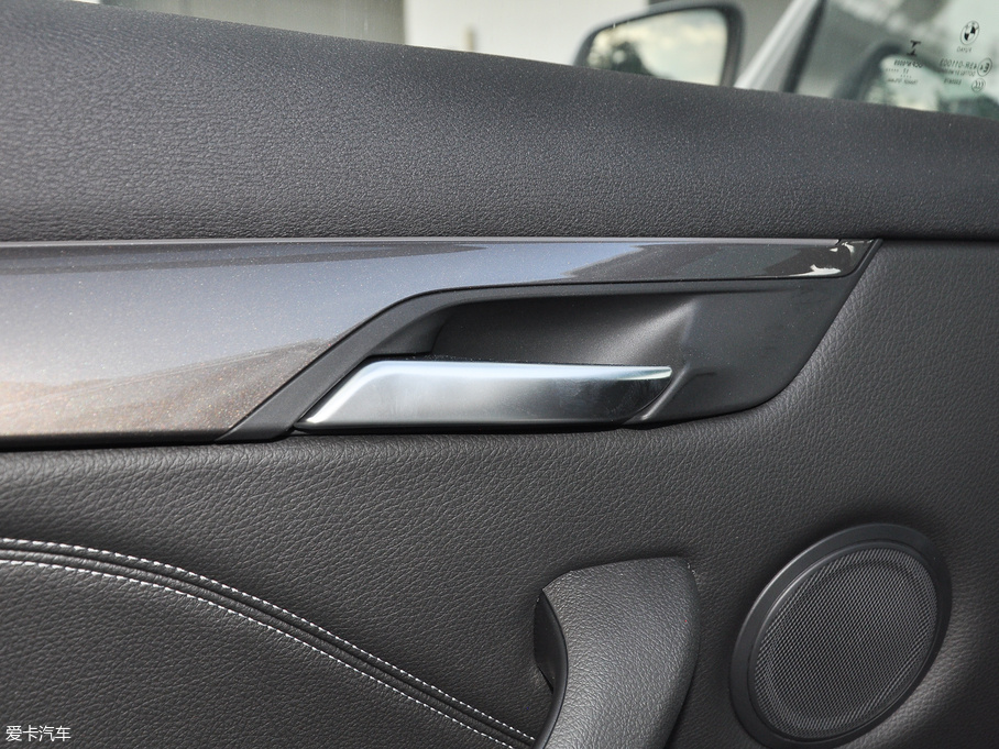 2018��RX1 sDrive 18Li ������