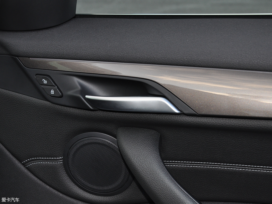 2018RX1 sDrive 18Li 