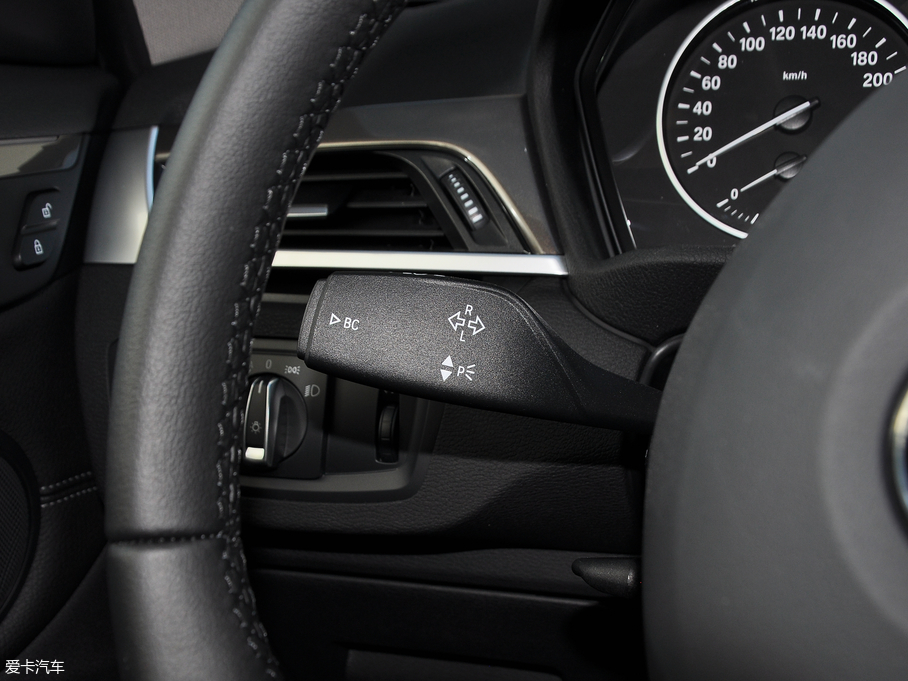 2018��RX1 sDrive 18Li ������