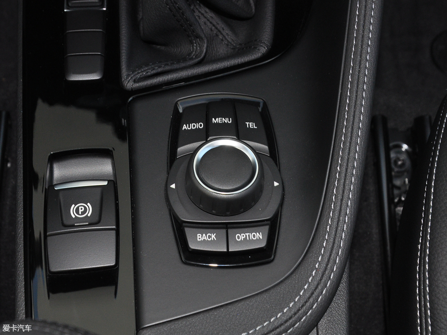 2018��RX1 sDrive 18Li ������