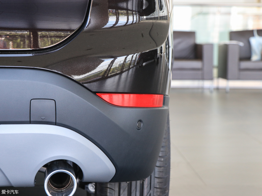 2018��RX1 sDrive 20Li �I����