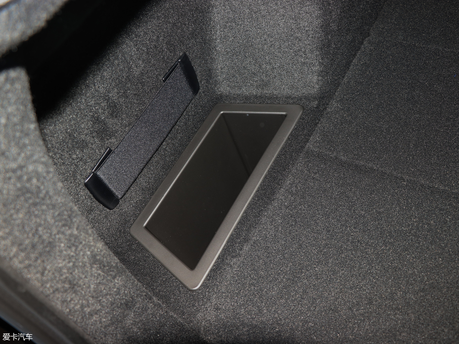 2018RX1 sDrive 20Li I