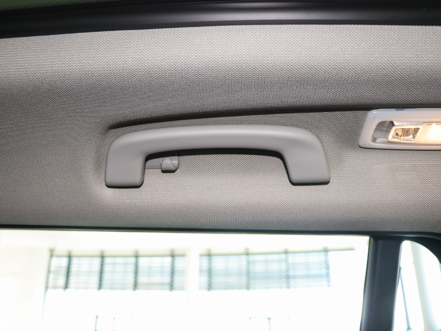 2018RX1 sDrive 20Li I