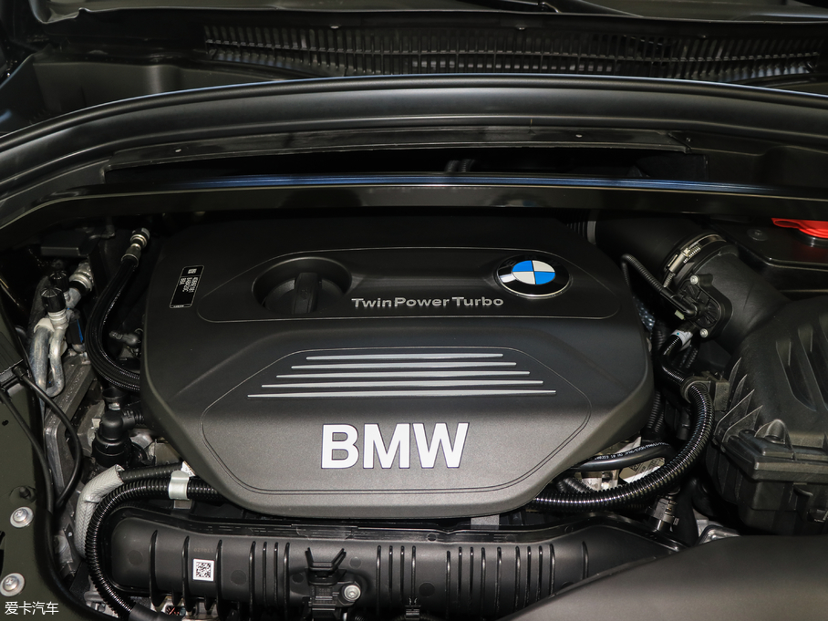 2018RX1 sDrive 20Li I(lng)