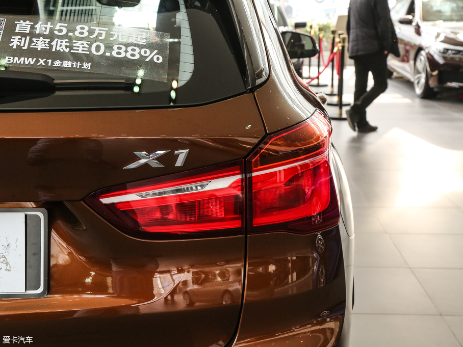 2018��RX1 xDrive 20Li ������