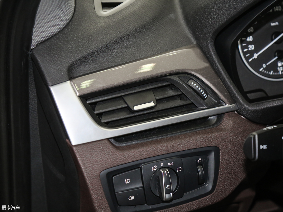 2018��RX1 xDrive 20Li ������