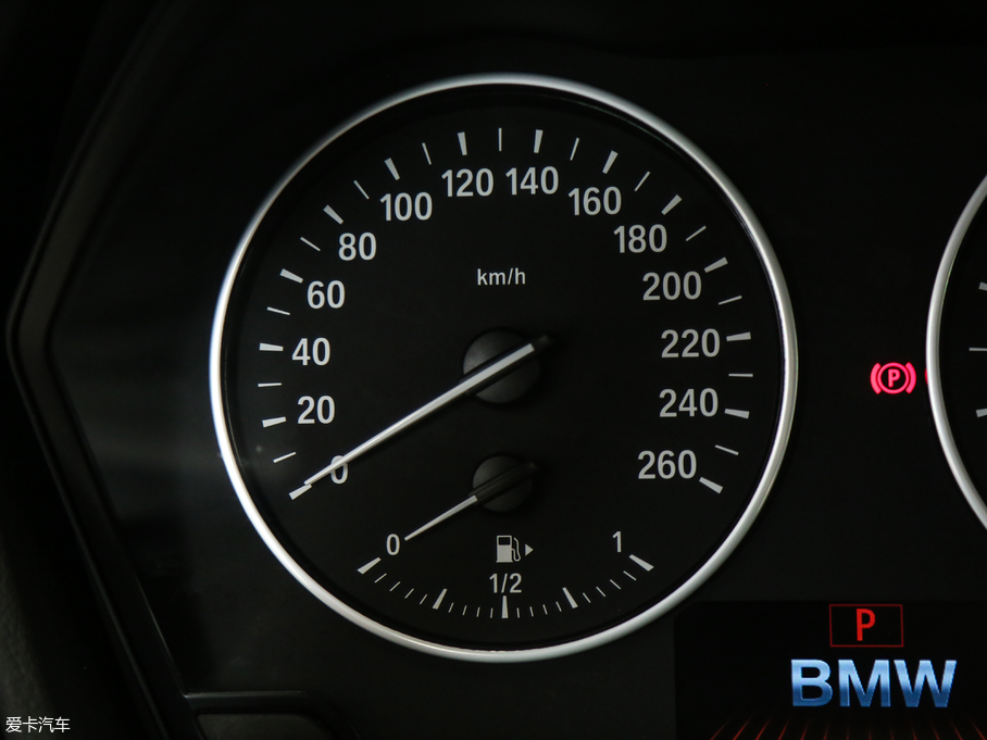 2018��RX1 xDrive 20Li ������