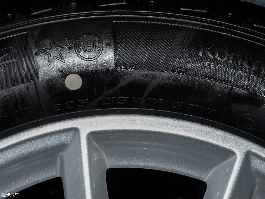 2018RX1 sDrive 18Li r