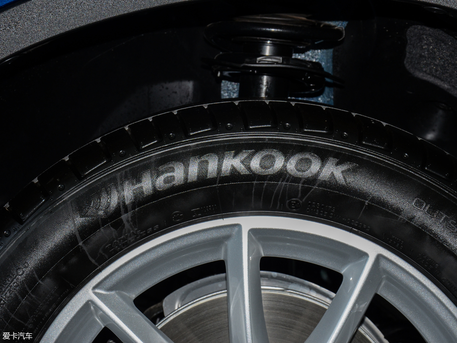 2018RX1 sDrive 18Li r(sh)