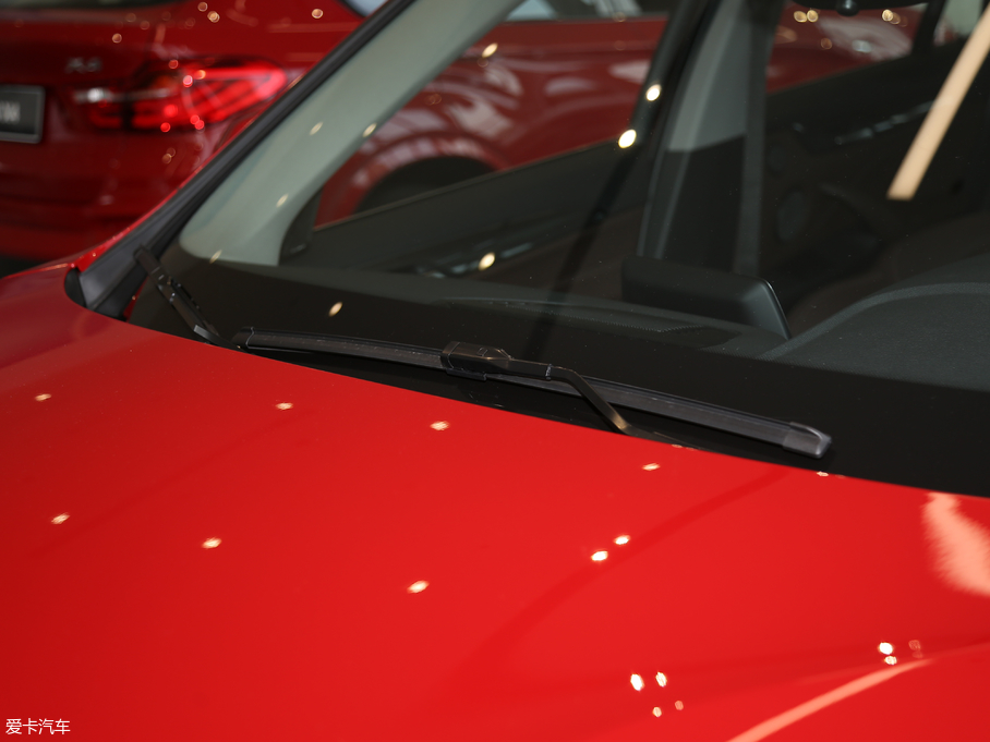 2018RX1 sDrive 18Li r