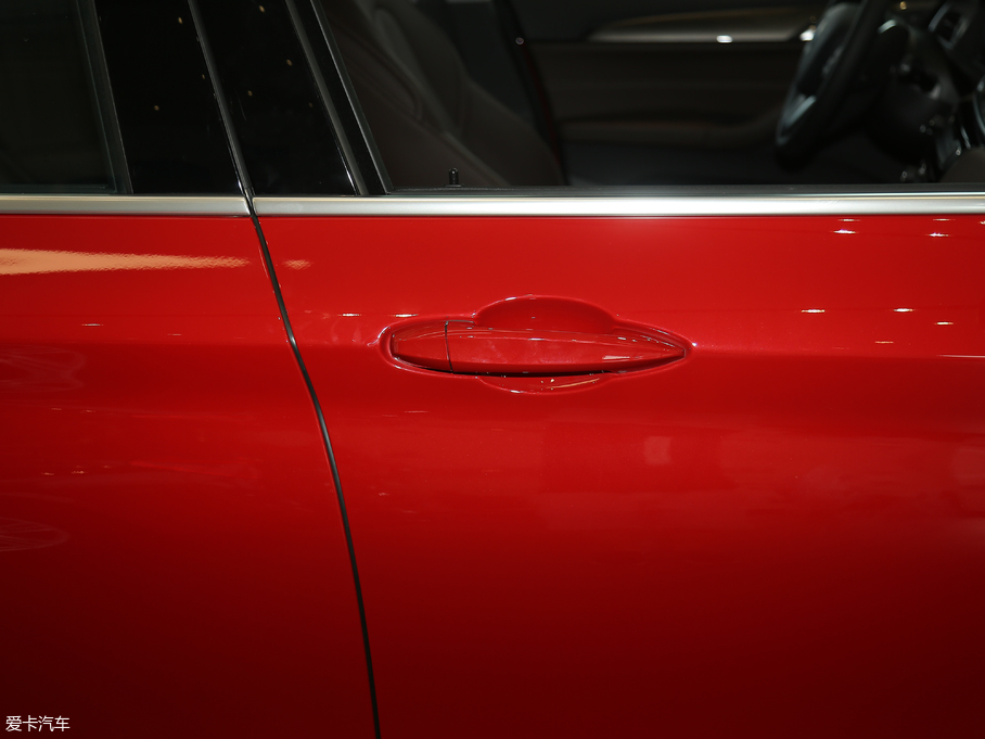 2018RX1 sDrive 18Li r