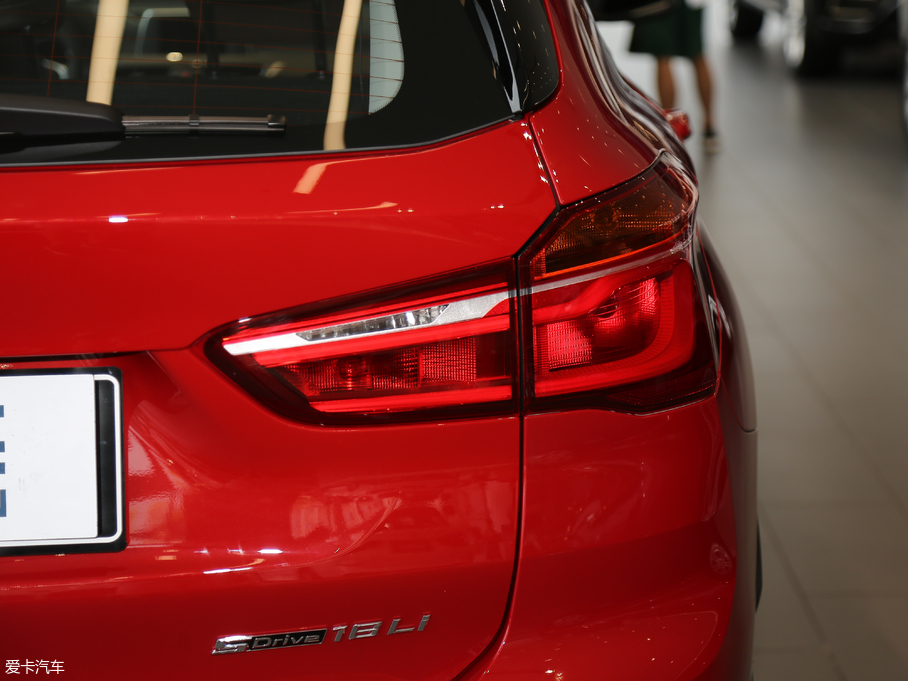 2018RX1 sDrive 18Li r