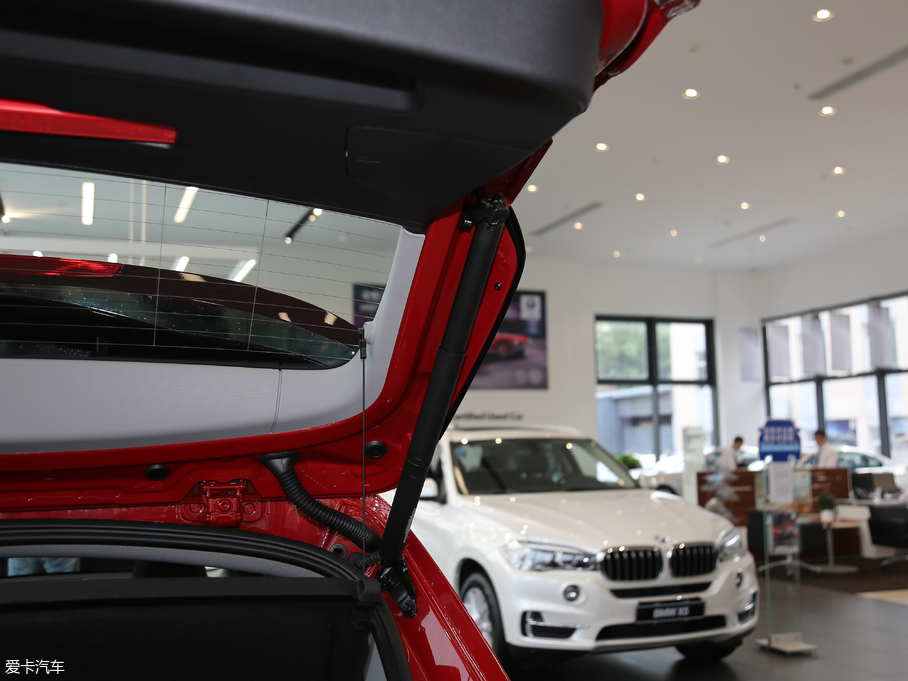 2018RX1 sDrive 18Li r(sh)