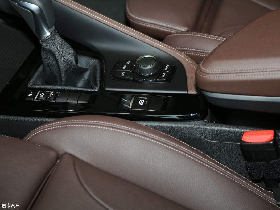 2018RX1 sDrive 18Li r