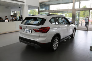 2018sDrive 18Li r w^