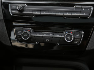 2018款sDrive 20Li 领先型 空调调节