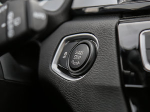 2018款sDrive 20Li 领先型 中控区