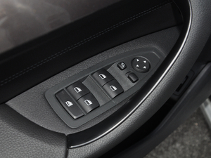 2018sDrive 18Li  {܇ƅ^	