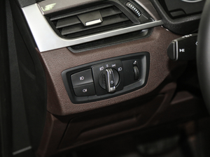 2018xDrive 20Li  п؅^