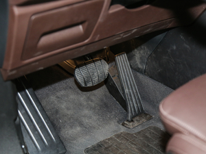 2018xDrive 20Li  п؅^