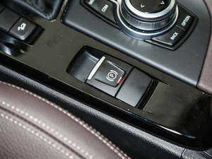 2018xDrive 20Li  п؅^