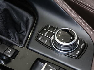 2018xDrive 20Li  п؅^