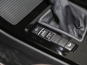 2018xDrive 20Li  п؅^