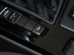 2018xDrive 20Li  п؅^