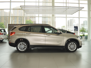 2018sDrive 18Li r w^