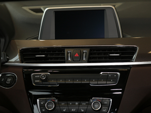 2018sDrive 18Li r {L