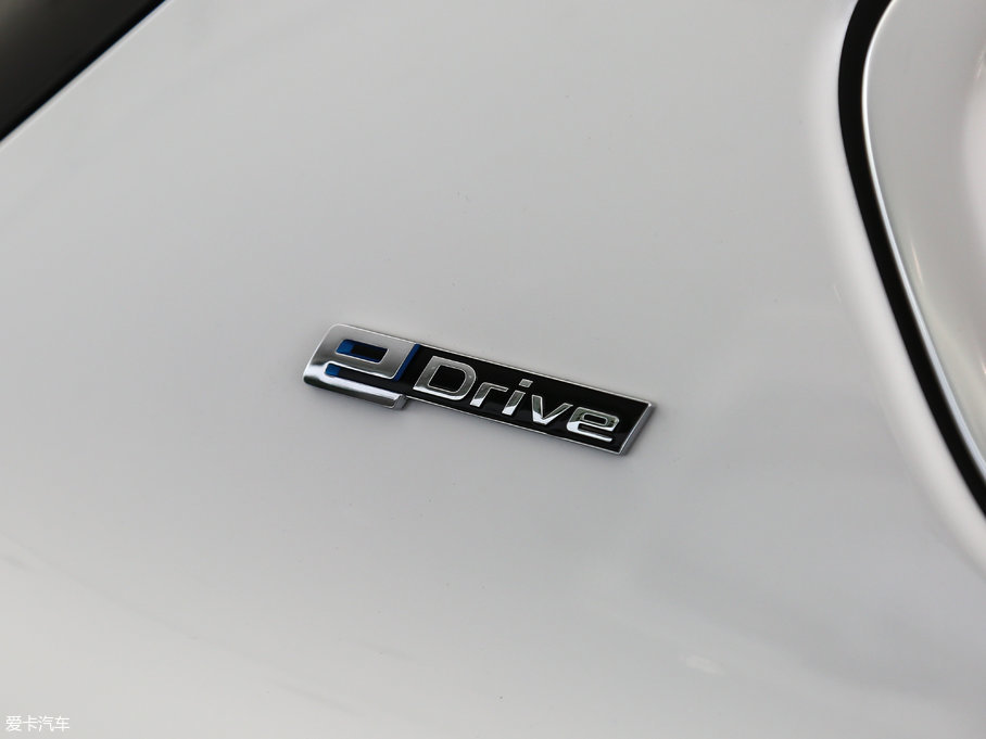 2018RX1Դ xDrive 25Le A