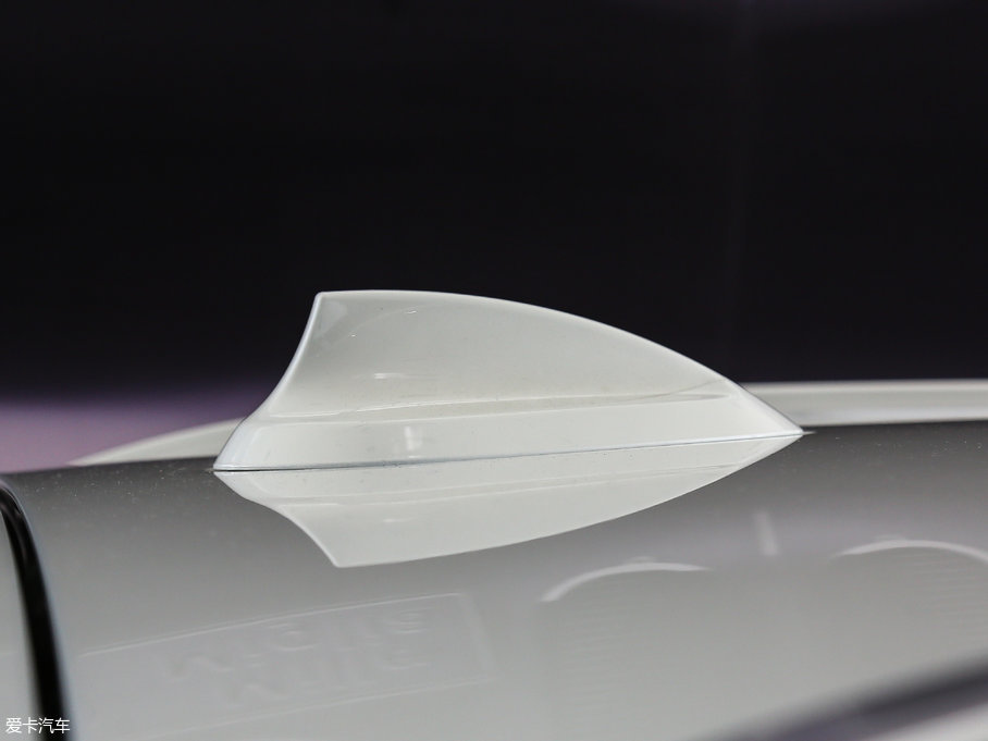 2018RX1Դ xDrive 25Le A