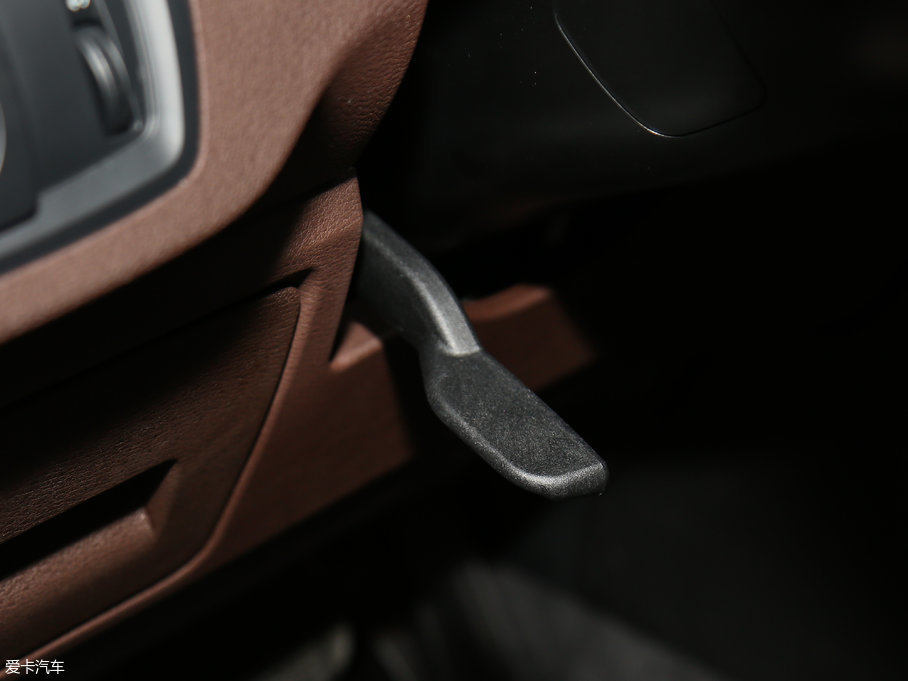 2018RX1Դ xDrive 25Le A