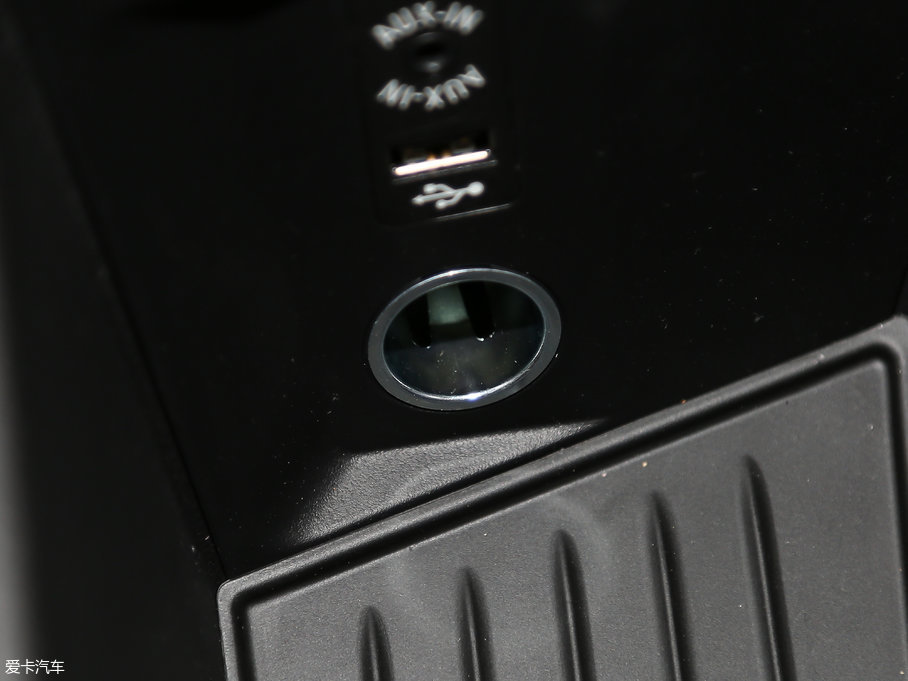 2018RX1Դ xDrive 25Le A