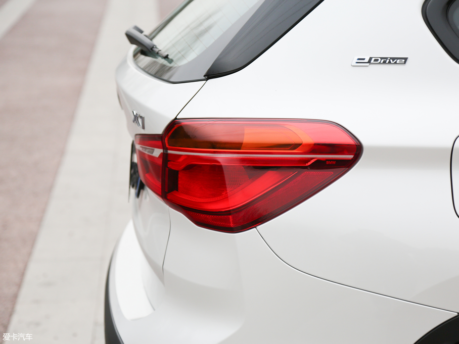 2018RX1Դ xDrive 25Le A