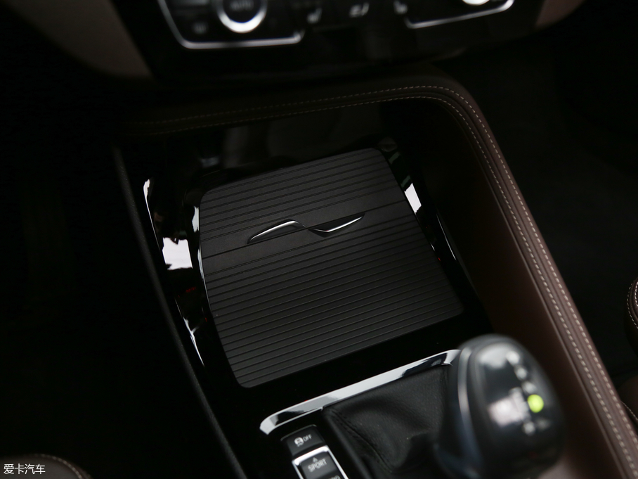 2018RX1Դ xDrive 25Le A