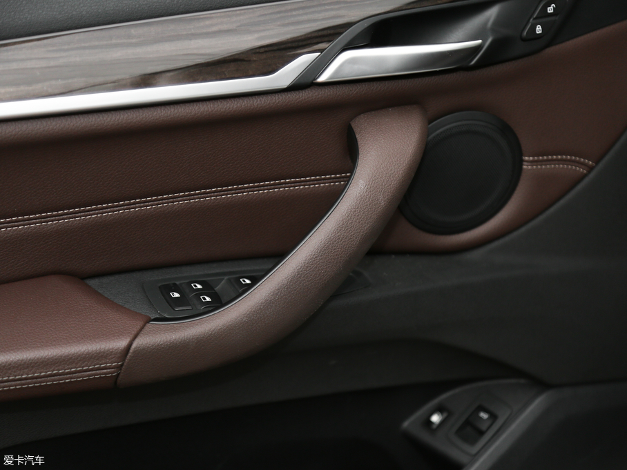 2018RX1Դ xDrive 25Le A