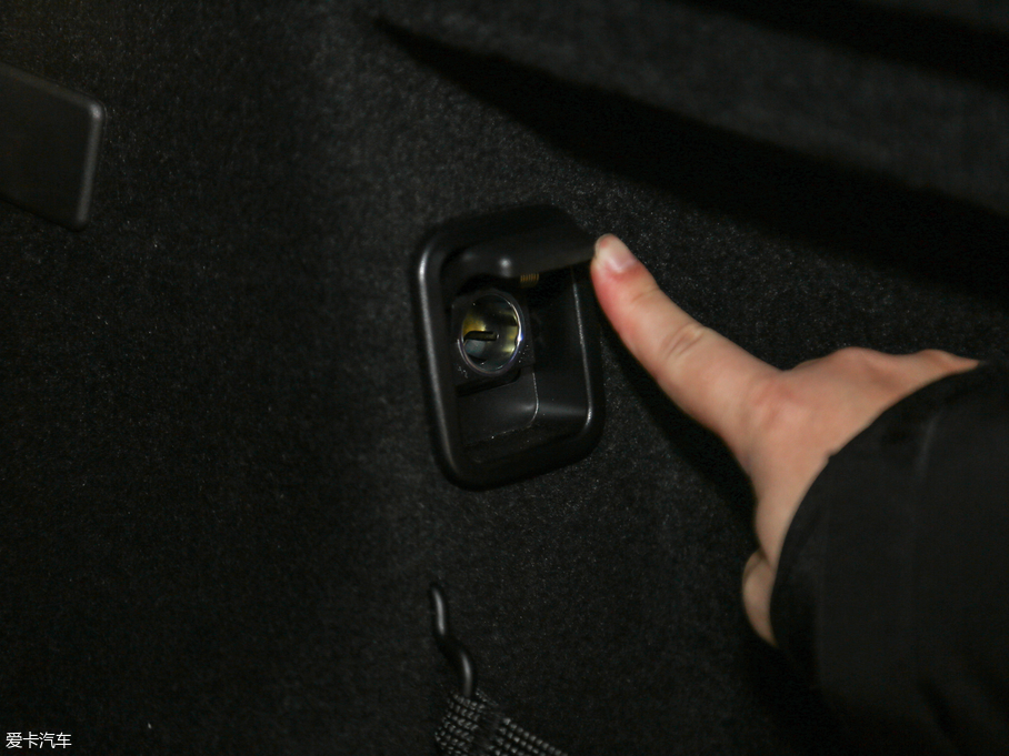 2018RX1Դ xDrive 25Le A