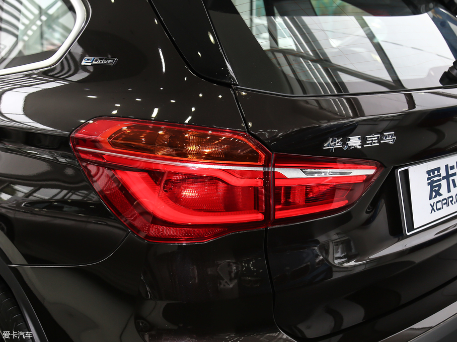 2018RX1Դ xDrive 25Le A