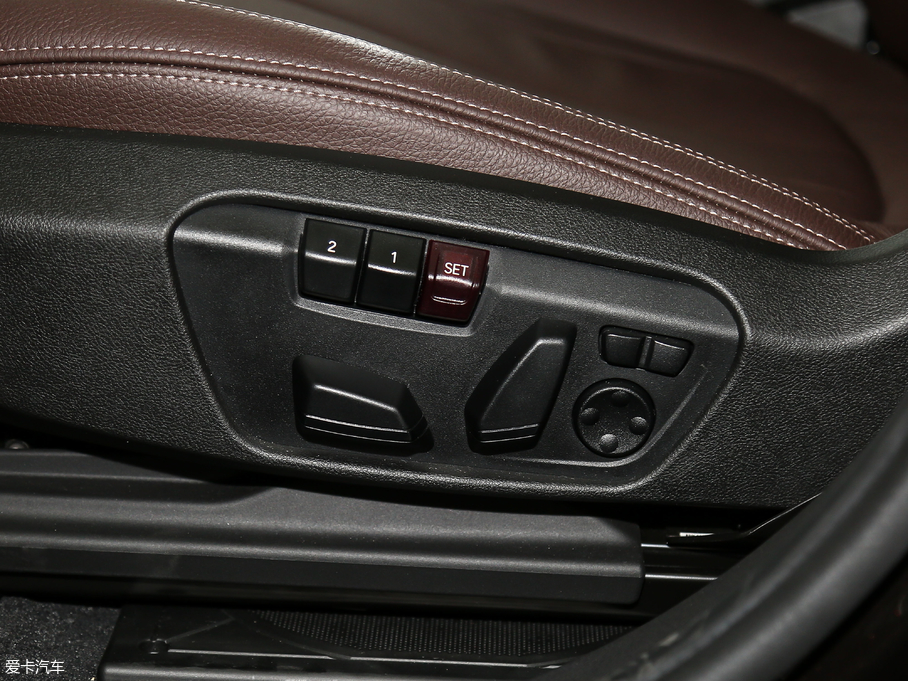 2018RX1Դ xDrive 25Le A