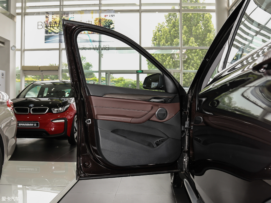 2018RX1Դ xDrive 25Le A