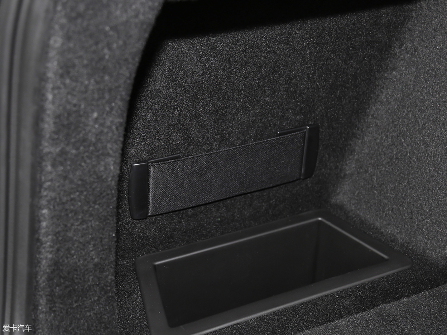 2018RX1Դ xDrive 25Le A