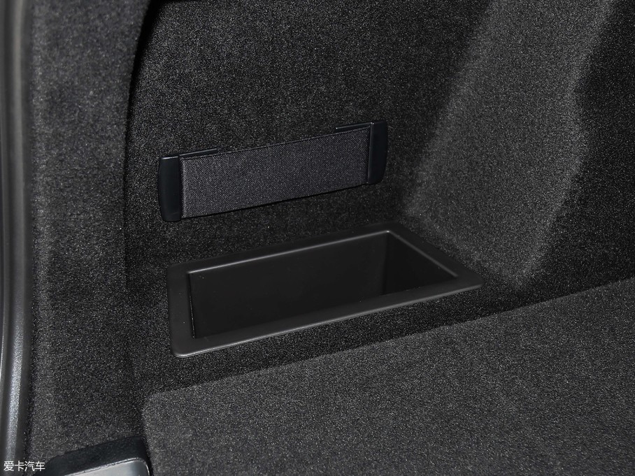 2018RX1Դ xDrive 25Le A