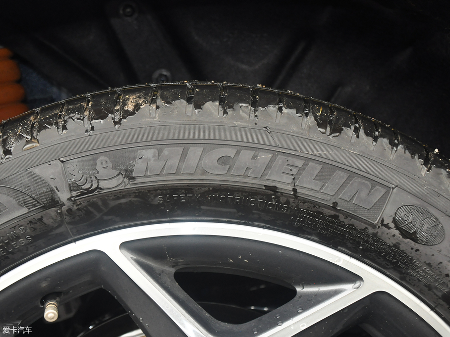 2018RX1Դ xDrive 25Le A