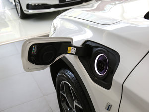 2018xDrive 25Le A (x)(ji)^