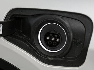 2018xDrive 25Le A (x)(ji)^